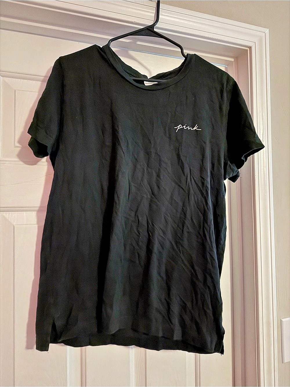 Victoria's Secret PINK Graphic Short Sleeve Tee in Black Size Medium